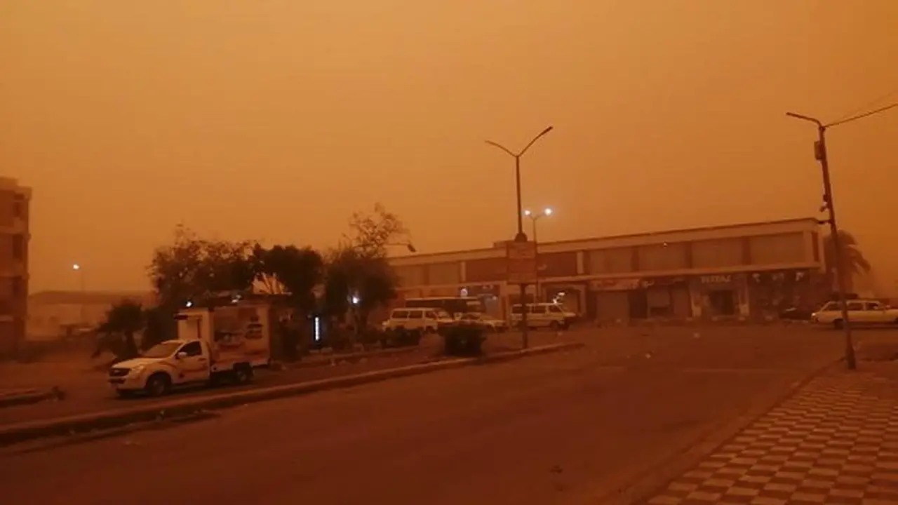 الزموا بيوتكم.. «الأرصاد» تحذر من قوة الرياح المحملة بالأتربة خلال الساعات المقبلة